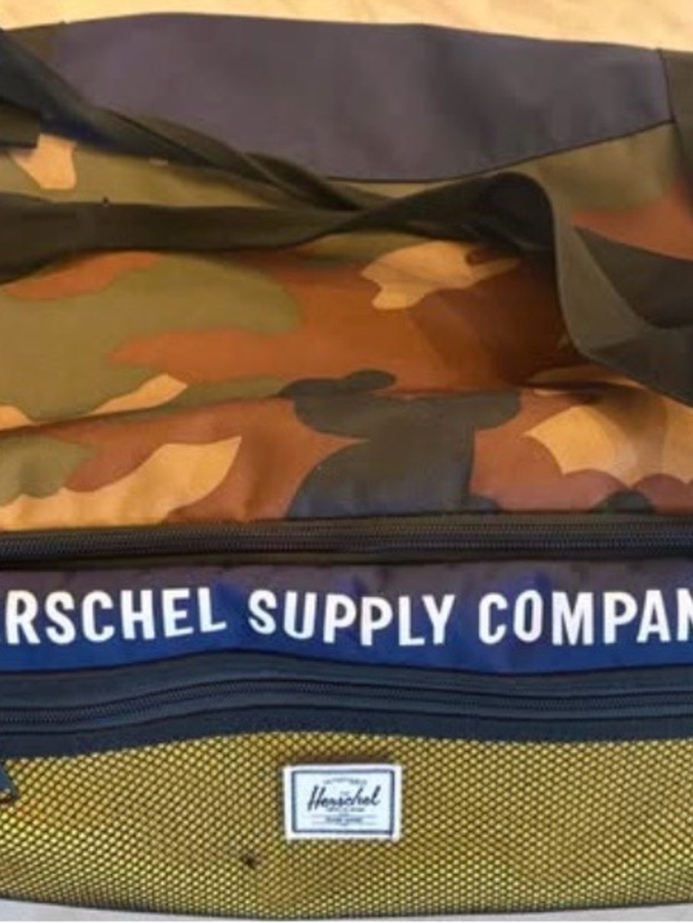 Like *NEW* Herschel Supply Co. Navy Yellow & Camo duffel/gym/travel bag
